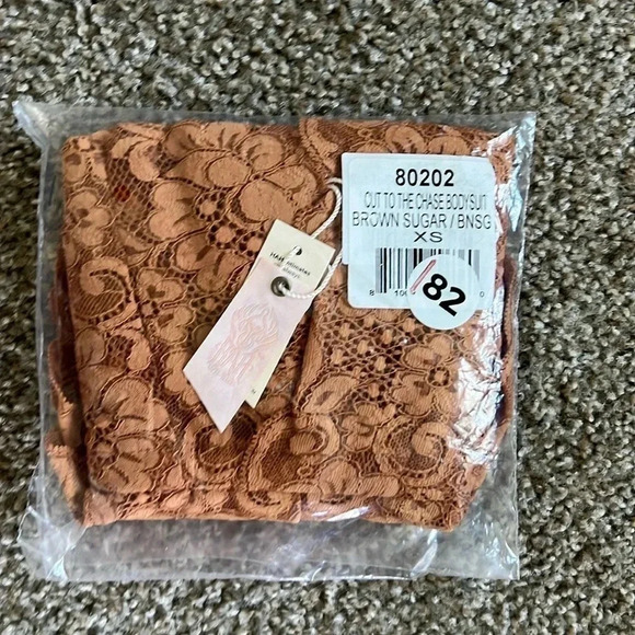 We Are HAH/Free People Cut To The Chase Bodysuit Brown Sugar XS - Picture 5 of 5